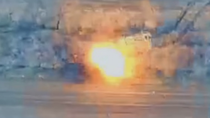 ВИДЕО от войната: Спецчастите на СБУ унищожиха ювелирно с дронове две руски установки ТОР-М2