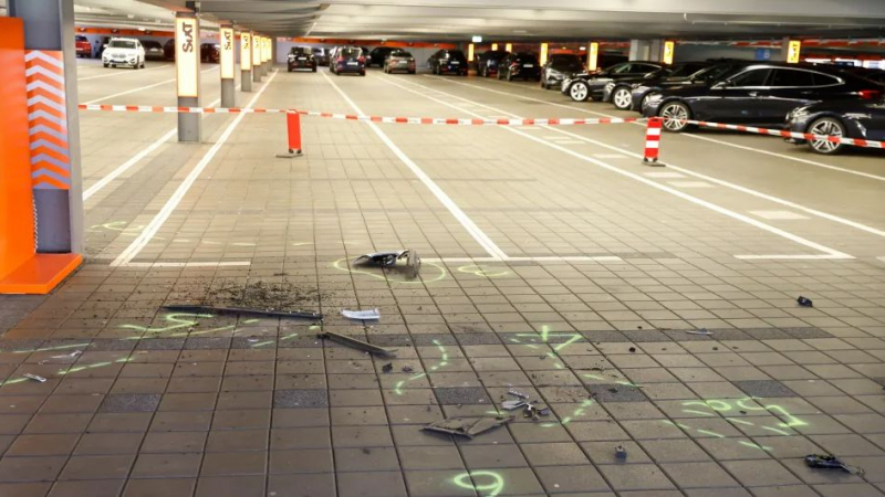 Кървав ужас на летище в Германия СНИМКИ 