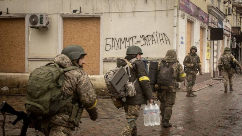 Пригожин: Битката за Бахмут почти унищожи украинската армия