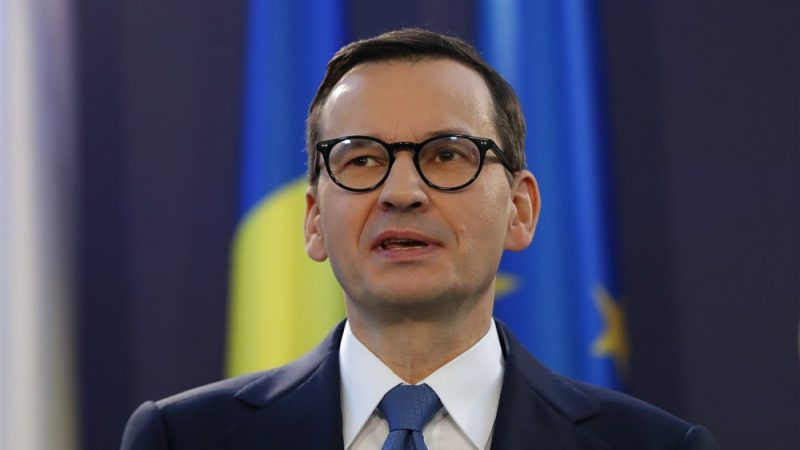 Скандал! Полският премиер с ултиматум към Фон дер Лайен заради Украйна