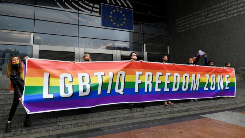 ЛГБТ комсомолците в Брюксел с тежък ултиматум към Мелони и Салвини