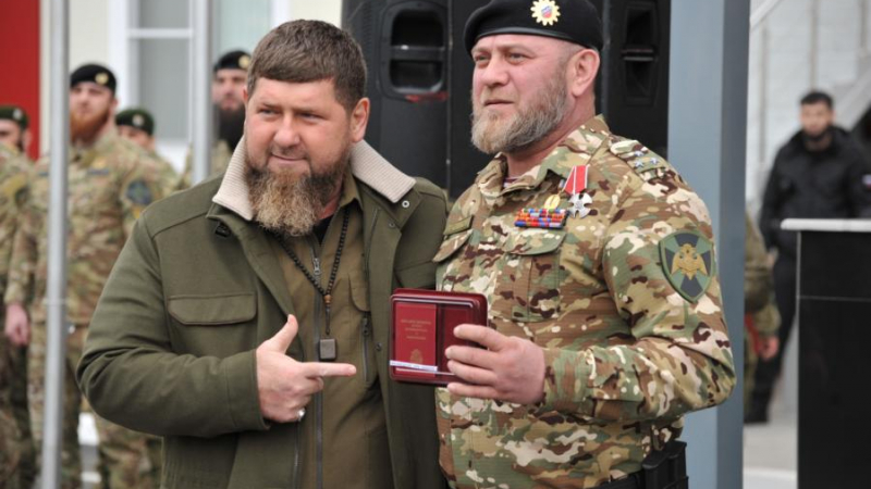 Кадиров надъха чеченските бойци, които се завръщат на фронта в Украйна СНИМКИ