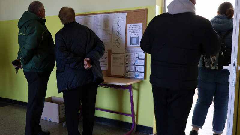 Напрегнат вот в Плевенско със засилено полицейско присъствие ВИДЕО