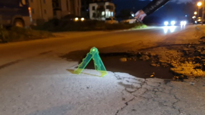 Шофьорите в Пловдив на нокти от това, което ги дебне в район „Южен“ СНИМКА