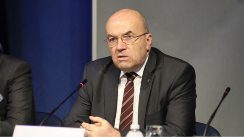 Външният министър скастри Скопие след злословията на Пендаровски 