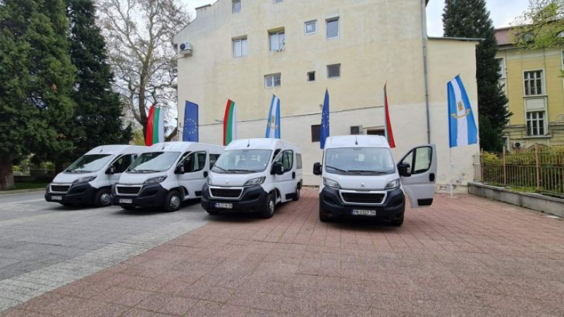 Община Пловдив заменя микробусите за превоз на хора с увреждания с нови и по-модерни