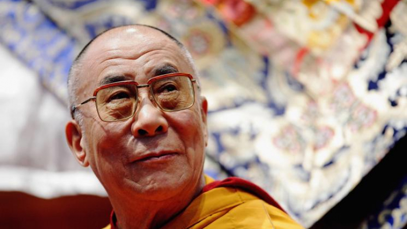 Далай Лама май го загази, скандал може да го съсипе 