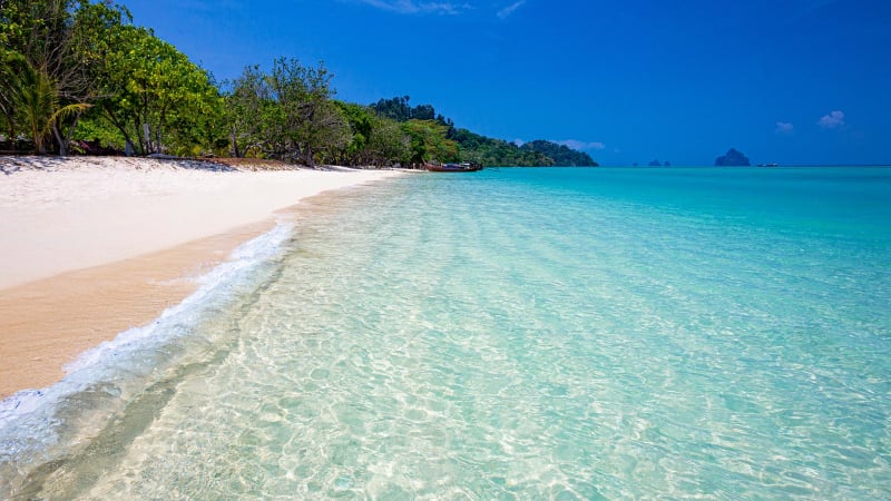 Стягайте багажа! Това е най-добрият плаж в света за 2023 година СНИМКИ