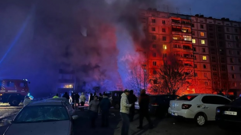 Кошмарна нощ в Украйна: Киев ударен с ракети Х-101/555, изстреляни от стратегически ракетоносци Ту-95 МС, докато Иван Гешев е на посещение там