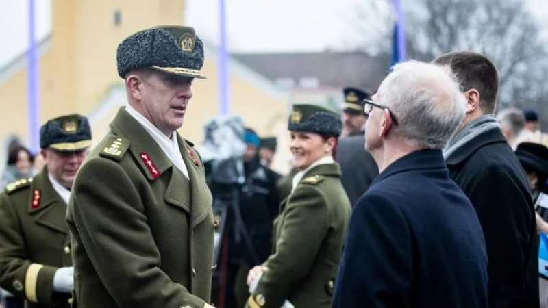 Генерал от НАТО заяви, че Русия трябва да бъде разчленена, а Зеленски се закани да я погълне на части