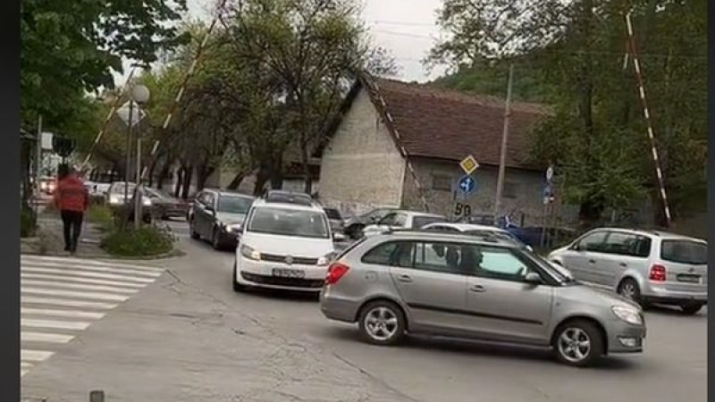 Това е най-абсурдното място в България ВИДЕО