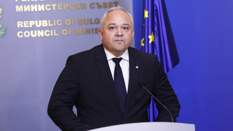 Демерджиев с черна прогноза за колапс на България 