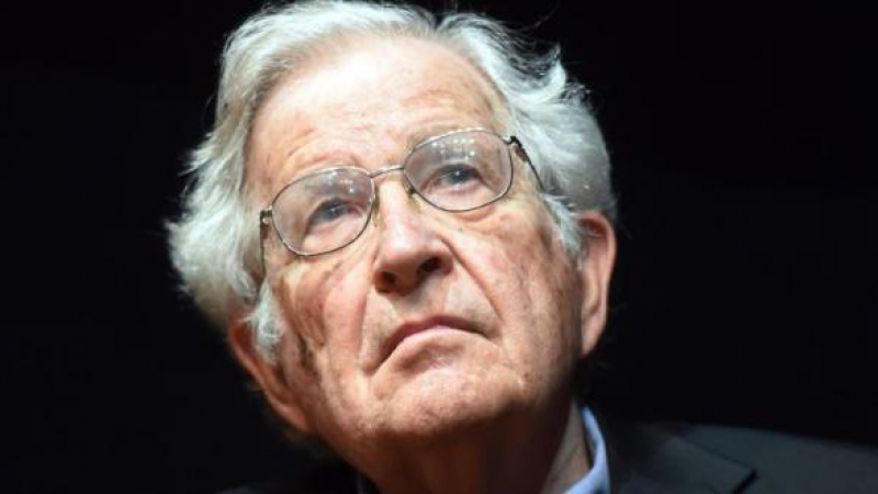 Ноам Чомски посече мечтите на Украйна за НАТО 