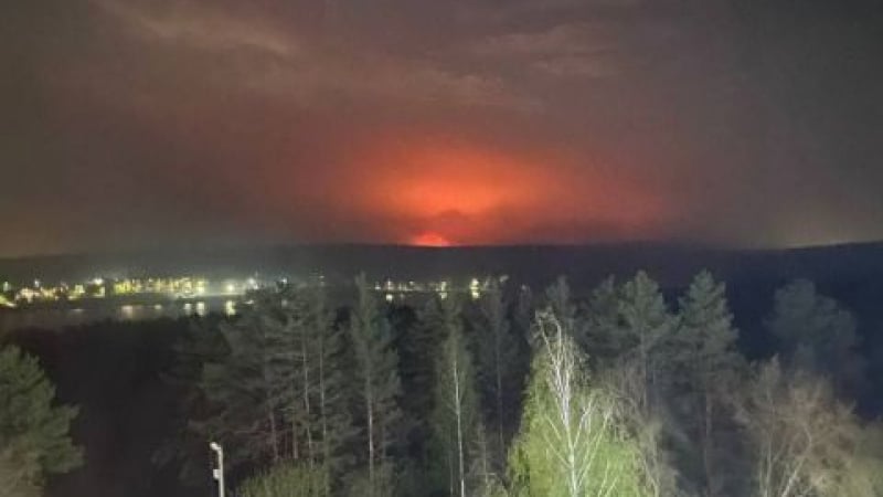 Извънредно положение в Урал, тече масова евакуация