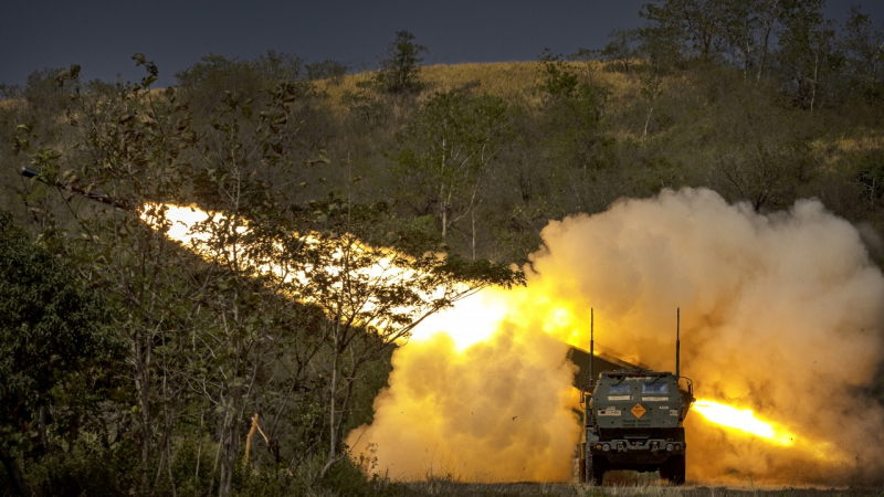 "Политико": САЩ няма да праща ракети с голям обсег в Украйна