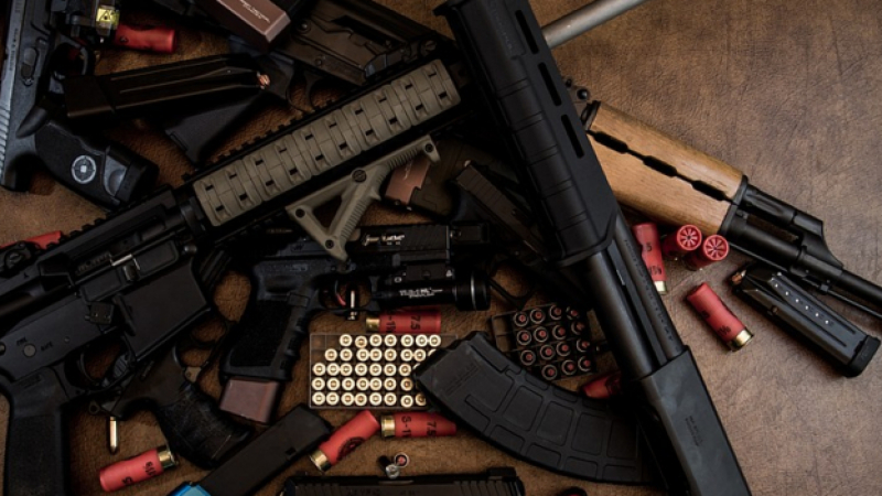 В Сърбия предадоха близо 6000 незаконни оръжия