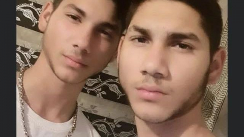 Тревога! Близнаци на 17-г. от Старозагорско изчезнаха безследно СНИМКА