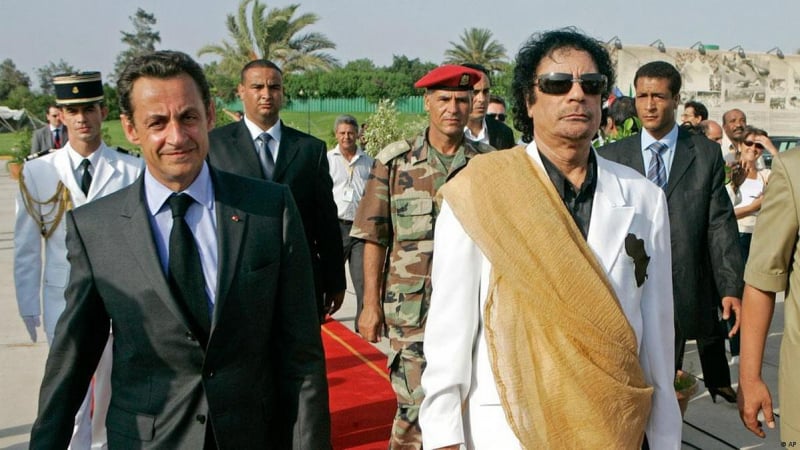 Обвиниха Саркози за милиони евро от Кадафи, намесиха и българските сестри 