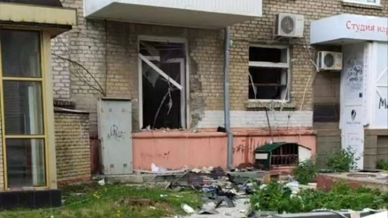 Две ракети Storm Shadow пак удариха Луганск, тежко ранен е шефът на МВР, има разрушения