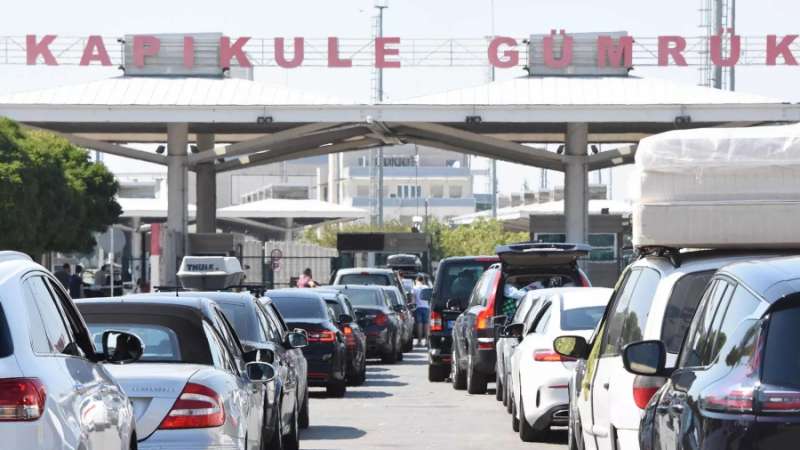 Турция посече БГ туристите, вече има задържани български автомобили, управлявани не от собствениците им 