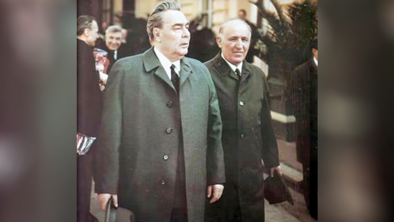 Тодор Живков търси съдействие срещу КГБ от... Леонид Брежнев