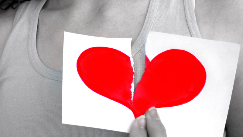 Кардиолози отговарят: Може ли сърцето „да се пръсне“ от мъка?