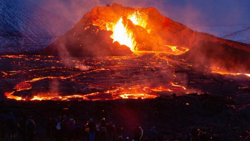 Най-опасният вулкан в света изригна отново  ВИДЕО