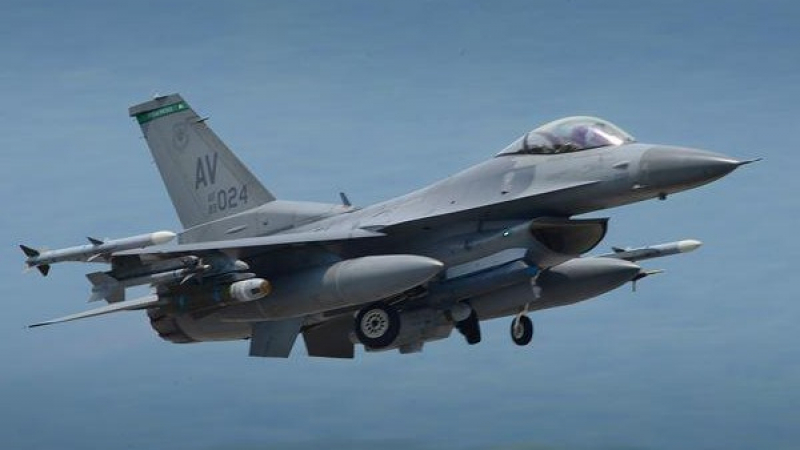 Нидерландия ще обучава украински пилоти да летят с изтребители F-16