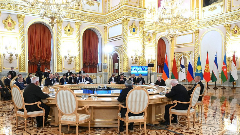 Историческо: Армения призна Нагорни Карабах за част от Азербайджан на среща при Путин