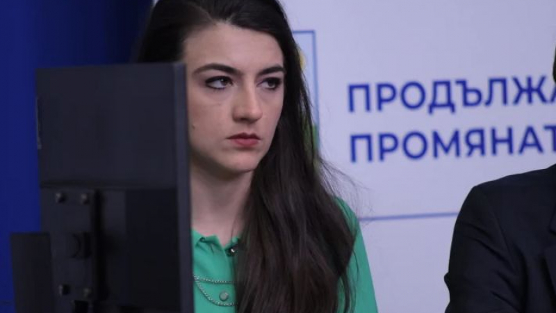 Лена Бориславова неохотно призна за инструкциите от чуждите посолства