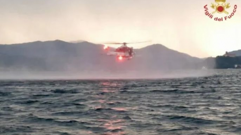 Трагедия в Италия: Туристическа лодка се обърна в езеро, има загинали 