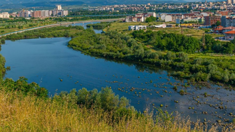 Знаете ли: Колко града са разположени на тази голяма българска река