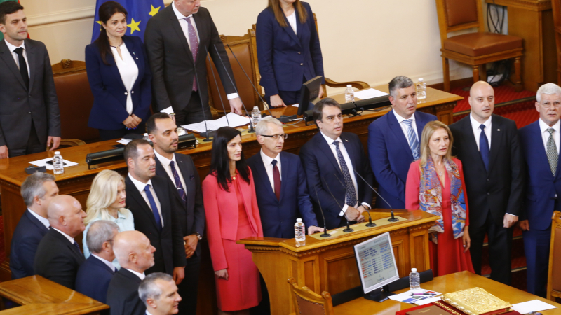 Отзвук: Как световните медии видяха новото правителство в България 