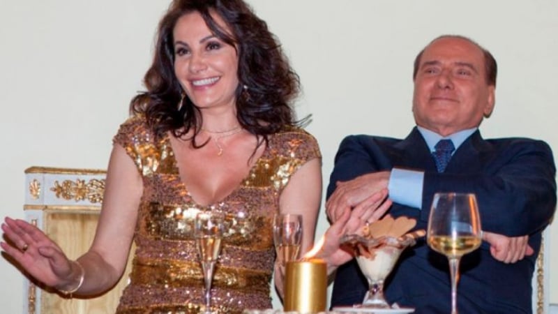 Дарина Павлова съкрушена след смъртта на бившия си любовник Берлускони!
