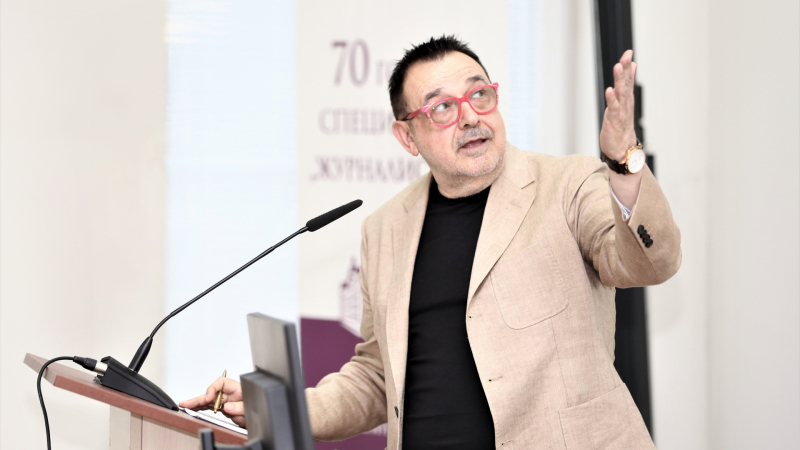 Проф. Любомир Стойков прави дисекция на политиците в книга, писана 15 години