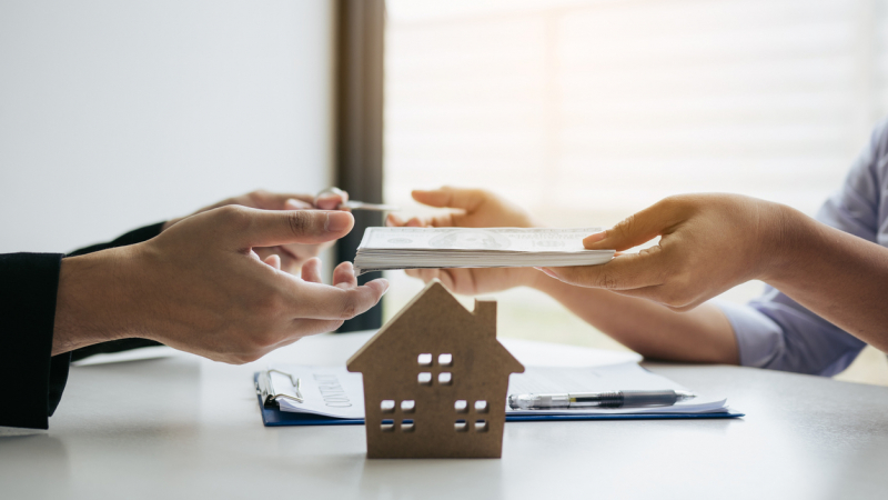 Експерт обясни как можем да си купим ипотекиран имот чрез кредит