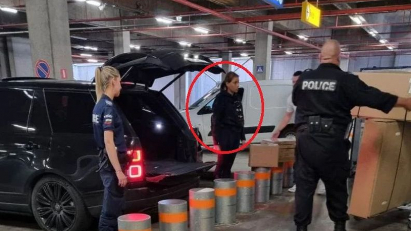 Край на мистерията: МВР разкри защо полицаи мъкнат мебелите на бившата на Пепи Еврото 