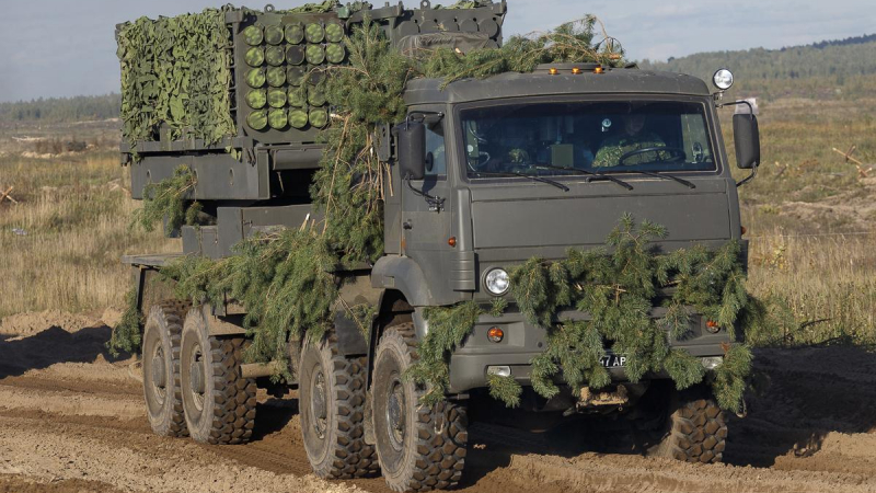 ВИДЕО от войната: Украински бойци унищожиха рядка бойна машина за миниране