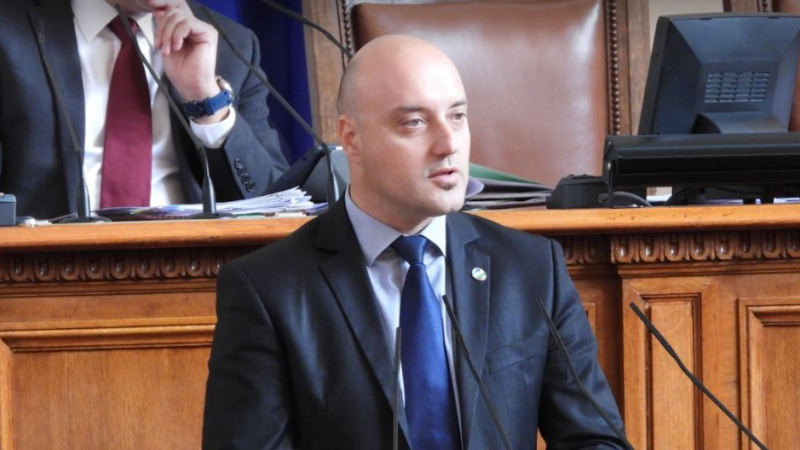 Министър Славов: Сарафов поиска достъп до помещенията на главната прокуратура, докато Гешев още е там
