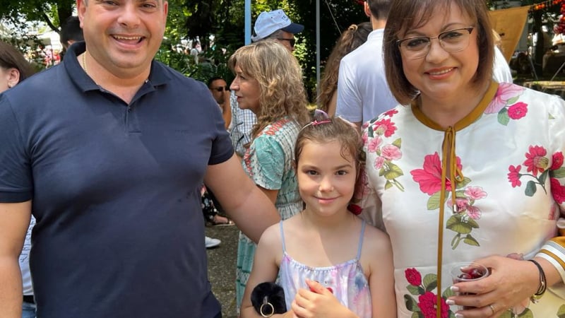 Председателят на БСП Корнелия Нинова посети Кюстендил за празника на черешата