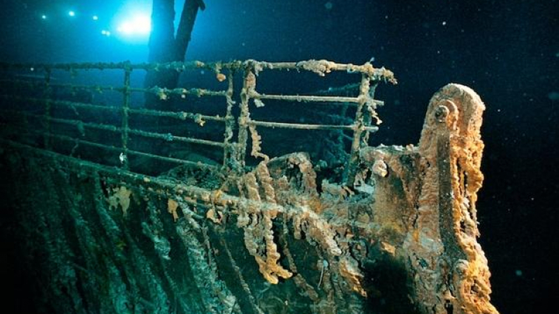 Най-страшното нещо, което съм преживявал: Проплака първият журналист, стигнал до отломките на „Титаник" ВИДЕО