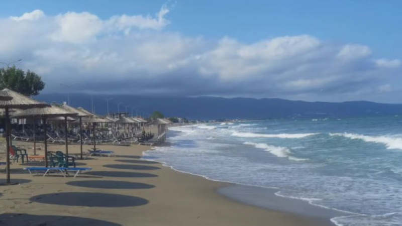 Нашенец отиде на почивка на този гръцки плаж и отсече: Това е Хавай, мрежата му отвърна с... ВИДЕО