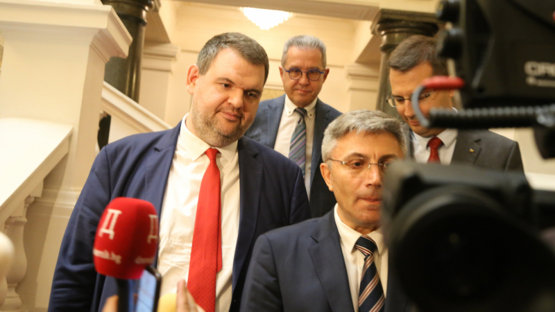 Пеевски: Ще стартираме процедурата по избор на нов Инспекторат на ВСС след промените в Конституцията БЛИЦ TV