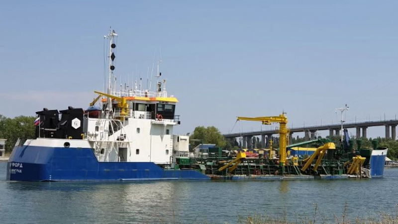 Трагедия! Мистериозна смърт на двама моряци на борда на кораб край Варна