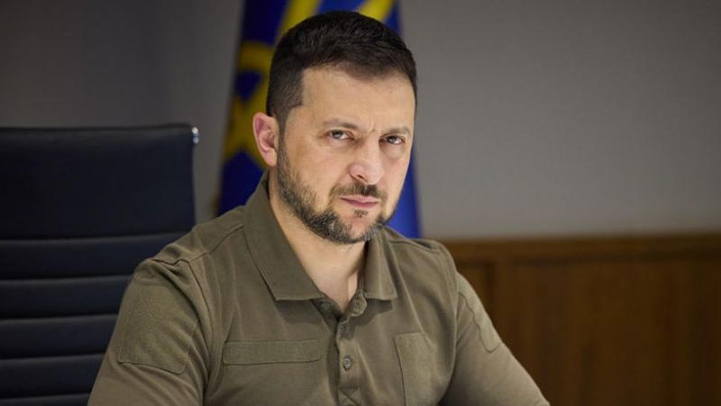 Поляците: Зеленски трябва официално да се извини за...
