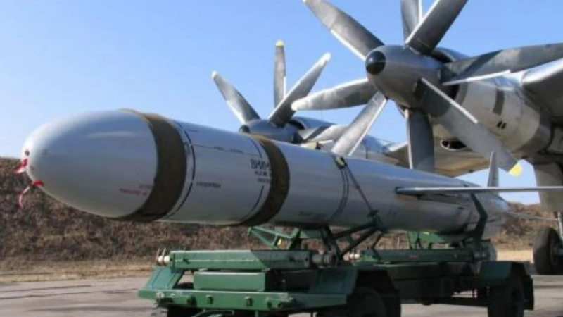 Експерт обясни защо руснаците на практика са спрели използването на ракети за удари