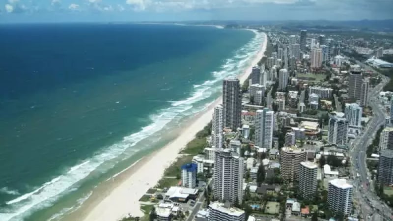 Австралийка намери на плажа скелет на русалка и ужаси мрежата СНИМКИ