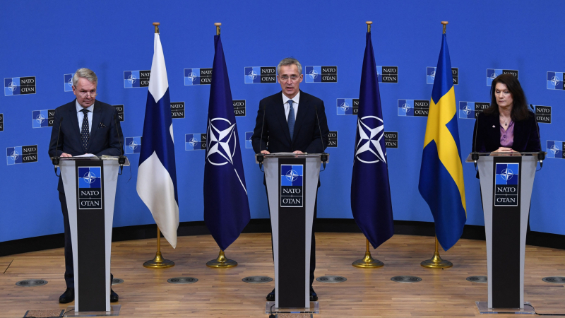 Politico: Финландия и Швеция затягат примката - Балтийско море вече територия на НАТО