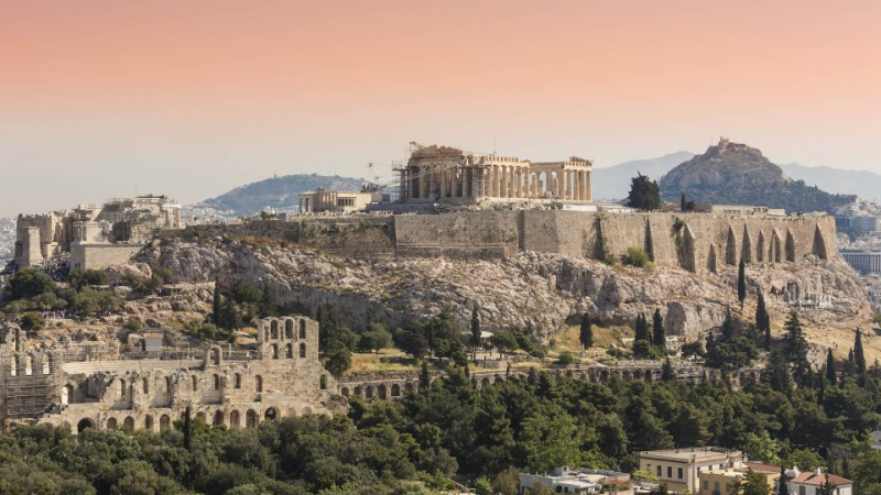 Адската жега в Гърция затвори най-емблематичния археологически обект