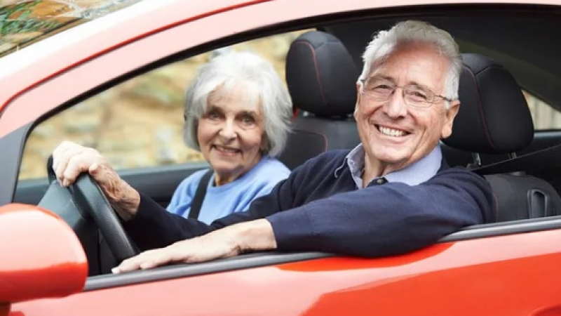 Проверени и практични: Топ 10 на колите, които ​​пенсионерите карат най-много